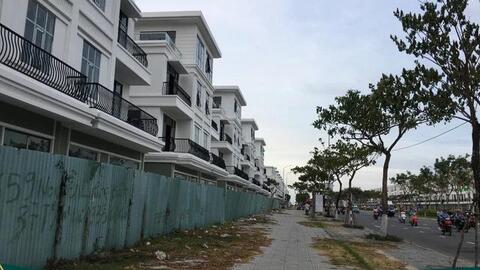 Nhà đầu tư cắt lỗ nhà phố thương mại, "trú ẩn" vào phân khúc bất động sản khác