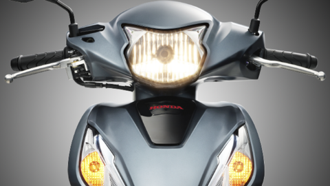 Chuyện lạ trên thị trường xe máy Việt: Chênh giá "khủng" nhưng đại lý không nhận đặt cọc