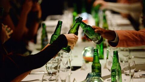 Kinh doanh ‘bar sàn’ dần hết thời: Nỗi sợ ‘nồng độ cồn’ khiến số tụ điểm bán bia rượu giảm 44%, từ kiếm đậm 15 tỷ đồng/năm thành lỗ 12 tỷ/năm