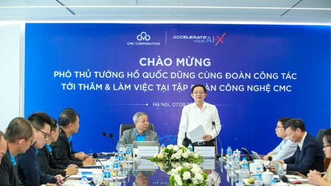 Phó Thủ tướng Hồ Quốc Dũng thăm và làm việc tại Tập đoàn Công nghệ CMC