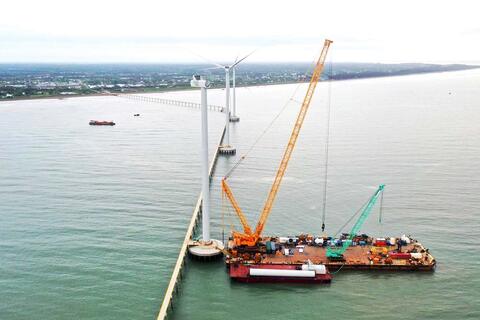 Dòng vốn ngân hàng “tiếp sức” làm giàu từ biển ở Cà Mau