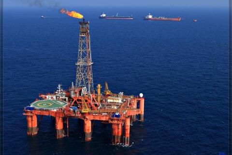 Tăng trưởng 10%: Doanh nghiệp nhà nước 'lĩnh ấn tiên phong'