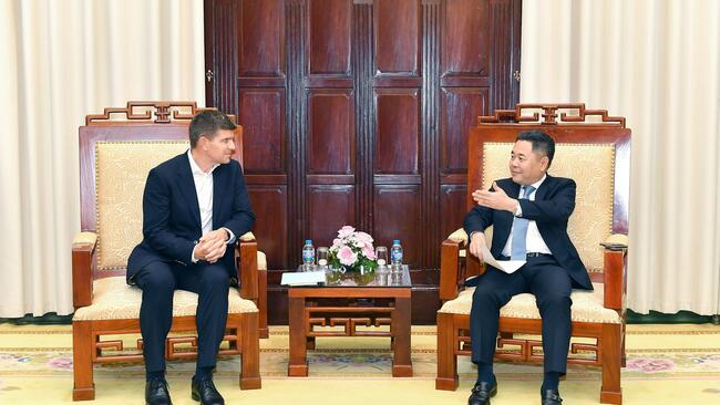 Phó Thống đốc Nguyễn Ngọc Cảnh tiếp Giám đốc khu vực Đông Á của IFC