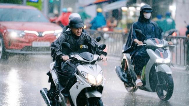 Dự báo thời tiết 17/4: Bắc Bộ mưa dông, Nam Bộ nắng nóng