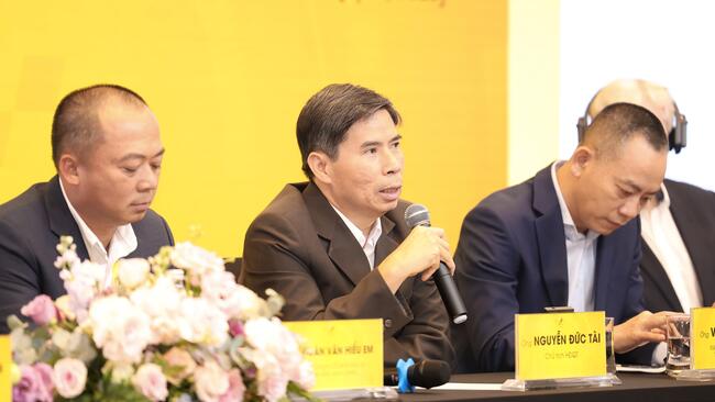 Chủ tịch MWG: Khó khăn thì ban lãnh đạo “làm thêm để bù đắp”, không thay đổi kế hoạch cả năm