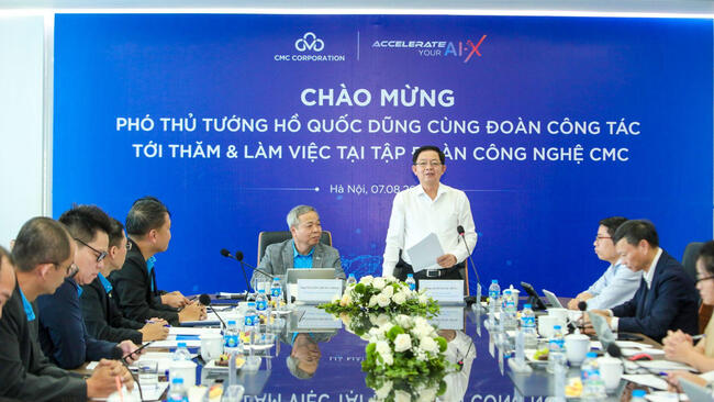 Phó Thủ tướng Hồ Quốc Dũng thăm và làm việc tại Tập đoàn Công nghệ CMC