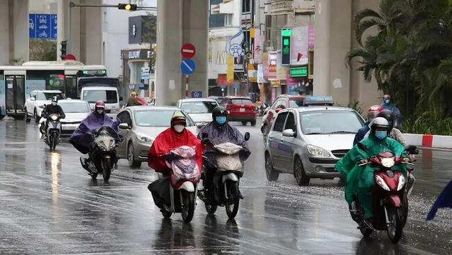 Dự báo thời tiết ngày 18/8: Bắc Bộ mưa lớn, Nam Bộ mưa dông về chiều tối
