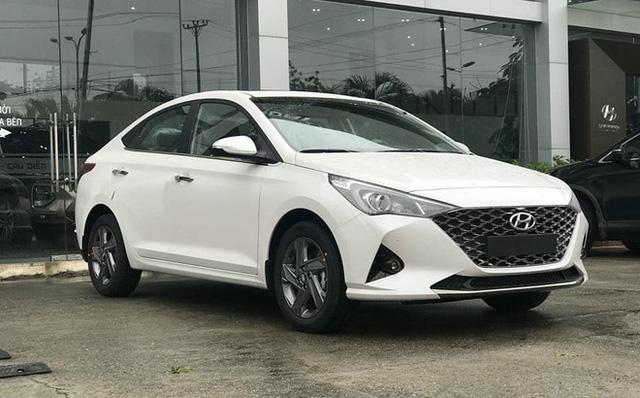 Ô tô giá rẻ từ 400 triệu dồn dập ra mắt, khách Việt hoa mắt chọn - Ảnh 1. Ô tô giá rẻ từ 400 triệu dồn dập ra mắt, khách Việt hoa mắt chọn - Ảnh 1.