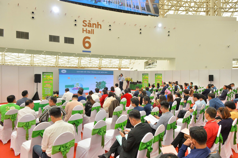 Hội nghị “Kết nối giao thương, trưng bày và giới thiệu sản phẩm dược liệu 2025”. Ảnh: Huệ Chi