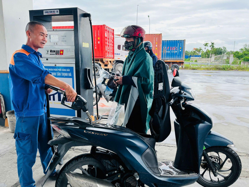 Giá xăng dầu trong nước hôm nay ngày 29/11. Ảnh minh hoạ