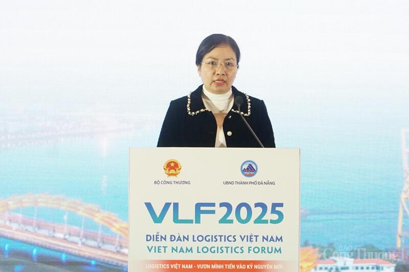 Giám đốc Sở Công Thương TP. Đà Nẵng Lê Thị Kim Phương cho biết, thành phố đã đề xuất những cơ chế, chính sách mới vượt trội hơn so với Nghị quyết 136 hiện hành cho Khu thương mại tự do Đà Nẵng