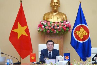 <a href="/tin-doanh-nghiep" title="Tin doanh nghiệp" rel="dofollow">Tin doanh nghiệp</a>
