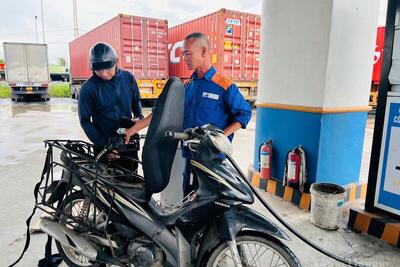 <a href="/thong-tin-thi-truong" title="Thông tin thị trường" rel="dofollow">Thông tin thị trường</a>