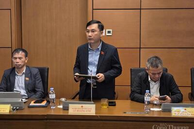 <a href="/kinh-doanh-online" title="Kinh doanh online" rel="dofollow">Kinh doanh online</a>