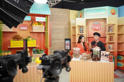 <a href="/tin-doanh-nghiep" title="Tin doanh nghiệp" rel="dofollow">Tin doanh nghiệp</a>