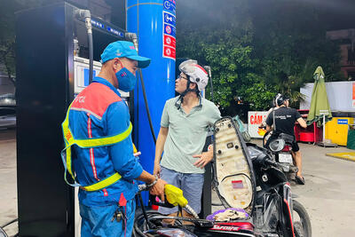 <a href="/thong-tin-thi-truong" title="Thông tin thị trường" rel="dofollow">Thông tin thị trường</a>