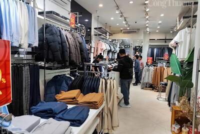 <a href="/kinh-doanh-online" title="Kinh doanh online" rel="dofollow">Kinh doanh online</a>