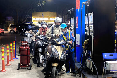 <a href="/thong-tin-thi-truong" title="Thông tin thị trường" rel="dofollow">Thông tin thị trường</a>