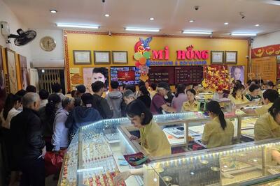 <a href="/vang-tien-te" title="Vàng - Tiền tệ" rel="dofollow">Vàng tiền tệ</a>