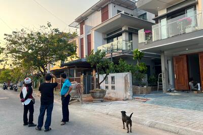 <a href="/thong-tin-thi-truong" title="Thông tin thị trường" rel="dofollow">Thông tin thị trường</a>