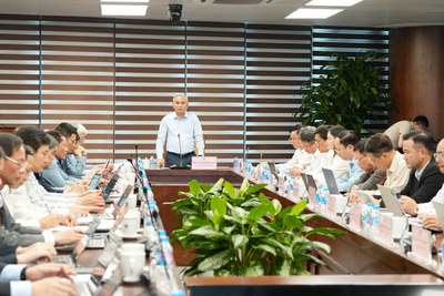 <a href="/tin-doanh-nghiep" title="Tin doanh nghiệp" rel="dofollow">Tin doanh nghiệp</a>