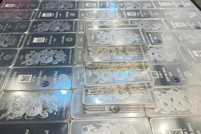 <a href="/thong-tin-thi-truong" title="Thông tin thị trường" rel="dofollow">Thông tin thị trường</a>