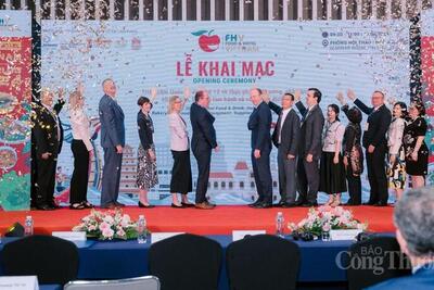 <a href="/tin-doanh-nghiep" title="Tin doanh nghiệp" rel="dofollow">Tin doanh nghiệp</a>