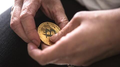 Bitcoin trong năm 2022: 'Có thể cán mốc 100.000 USD vào cuối tháng 6'