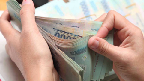 Doanh nghiệp không công khai quy chế lương, thưởng sẽ xử phạt như thế nào?