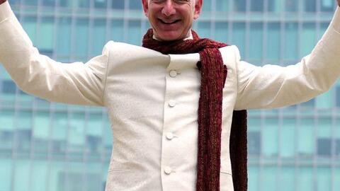 Khởi nghiệp tự thân có cha mẹ giàu là tuyệt nhất: Jeff Bezos đã xây dựng được Amazon từ tiền bố mẹ cho, điều làm nên khác biệt chính là cách DỤNG TIỀN