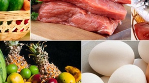 Thị trường thực phẩm ngày 20/4: Giá lợn hơi ít biến động, trứng gà từ 2.8-3,5 nghìn đồng 1 quả, giá gạo ổn định