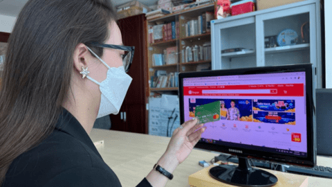 Coi chừng "bay màu" thẻ tín dụng!