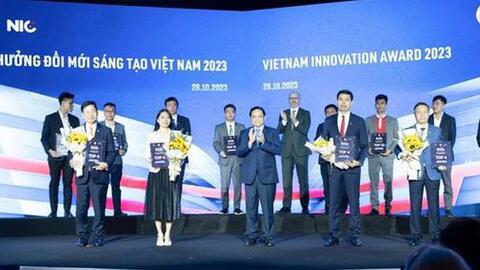 MISA AMIS đạt giải thưởng đổi mới sáng tạo toàn diện Việt Nam 2023