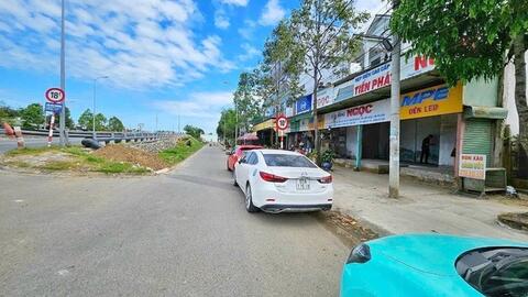 Chu kì sốt đất nền chực chờ quay lại vì tâm lý “không gì lãi bằng buôn đất”?