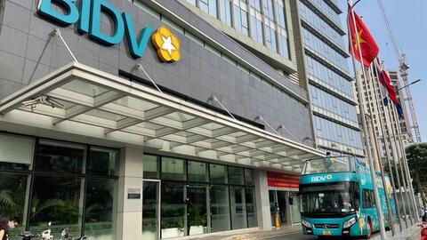Cổ phiếu BIDV lên đỉnh lịch sử, Keb Hana Bank lãi gấp đôi sau hơn 4 năm làm cổ đông chiến lược