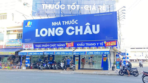 “Vượt mặt” FPT Shop, tăng 1.900 tỷ so với doanh thu kế hoạch, Long Châu thưởng lớn: Bảo vệ thưởng hệ số 100%, các vị trí khác nhận 120%