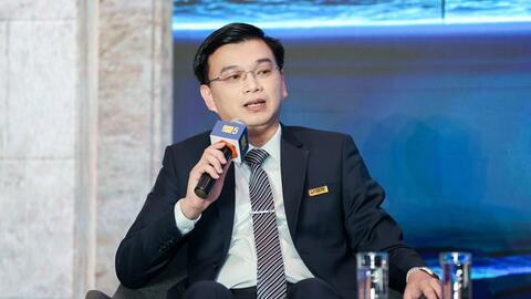 Shark Hùng Anh thưởng Tết: Không tặng nhân viên xe SH nữa, họ đi xe hơi hết rồi!