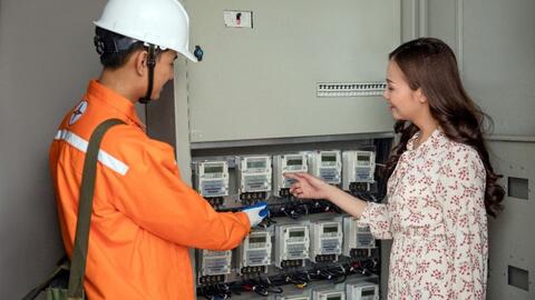 EVNHANOI chuyển ngày ghi chỉ số công tơ vào cuối tháng