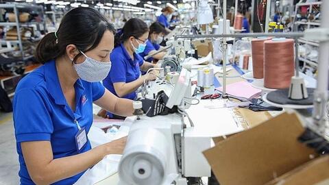 Tổ chức hội nghị đối thoại tháo gỡ khó khăn, thúc đẩy sản xuất