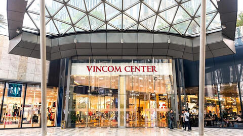 Nóng: Vingroup thoái vốn Vincom Retail