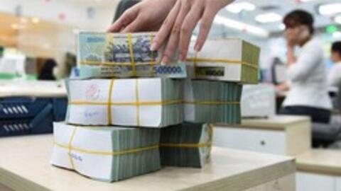 Đầu tháng 4, một ngân hàng vẫn giữ lãi suất tiết kiệm 7,5%/năm: Có thể gửi từ 1 triệu đồng