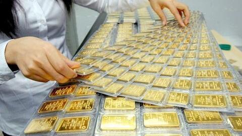 Giá vàng miếng lên 82,6 triệu đồng/lượng, lập kỷ lục mới