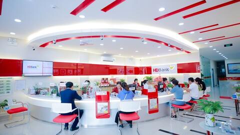 Lãi suất Ngân hàng HDBank tháng 6/2024: Gửi kỳ hạn nào có lãi suất trên 6%/năm?