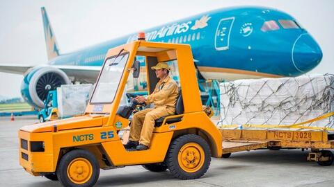 Doanh nghiệp hàng không siêu lợi nhuận sắp chia cổ tức khủng, Vietnam Airlines “vớ bẫm”
