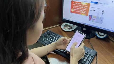 "Chợ vàng" online: Nhộn nhịp, lắm rủi ro