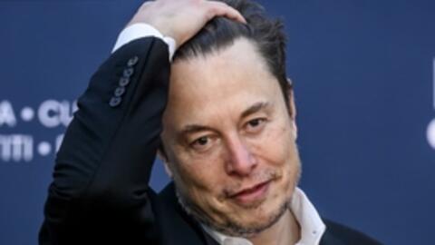 Elon Musk vừa mất 21,7 tỷ USD chỉ trong ngày hôm qua