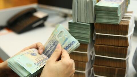 Cân nhắc bỏ trần lãi vay với giao dịch trong nước
