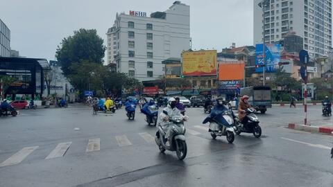 Bắc Bộ trời nồm ẩm, mưa phùn và sương mù
