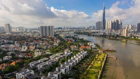 Căn hộ ven sông Sài Gòn hút khách dù giá bán bán liên tục tăng