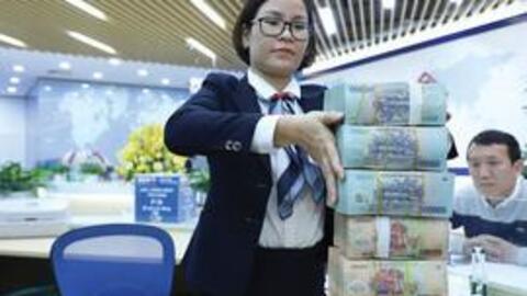 Đề xuất NHNN nới room tín dụng cho các ngân hàng